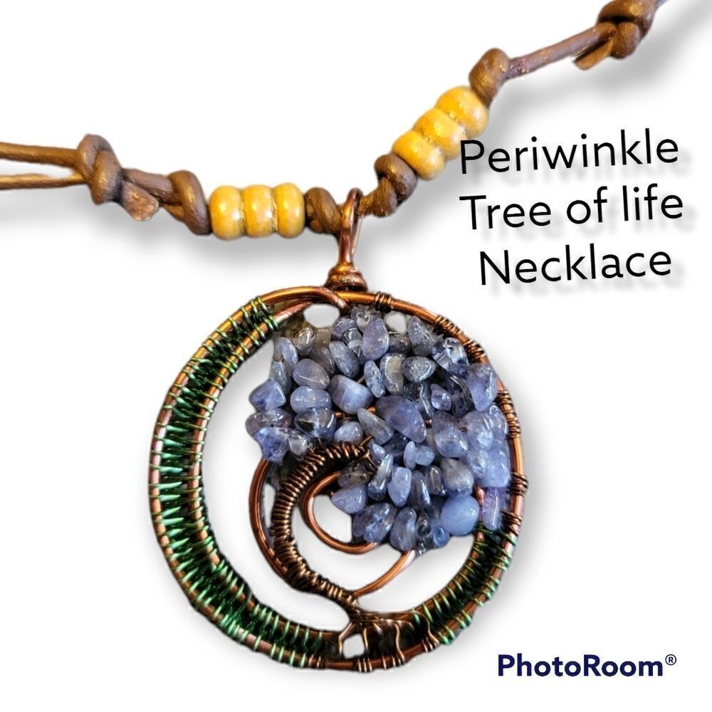 Womans Leather Tree Of Life Necklace (N10)
